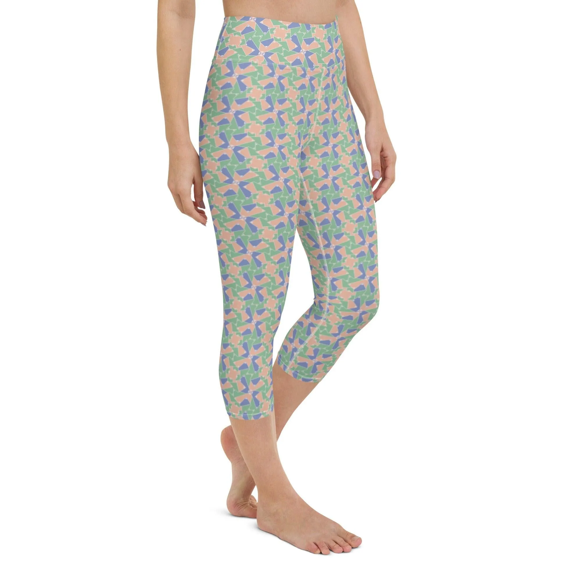 Green Patterned Women's Capri Yoga Pants