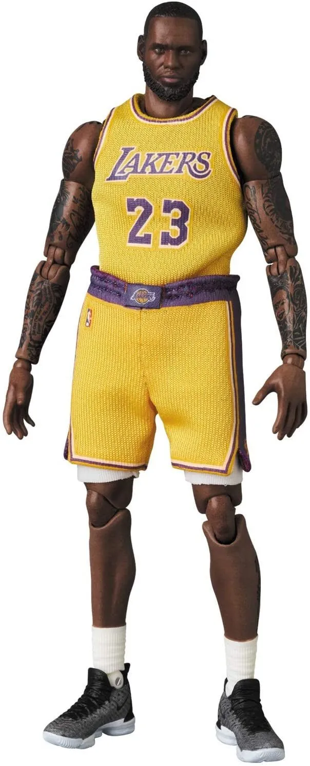 MAFEX #127 Lebron James