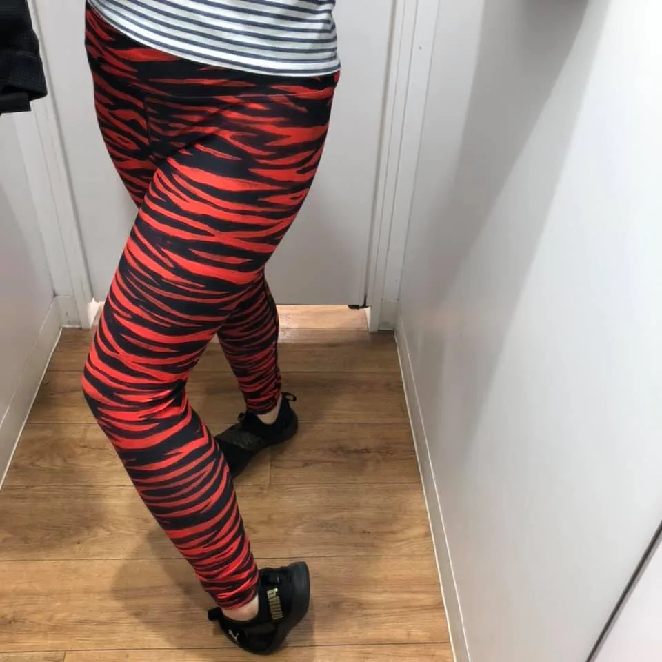 Red Tiger Women's Yoga Leggings, Red Black Tiger Striped Animal Print Gym Tights-Made in USA/EU