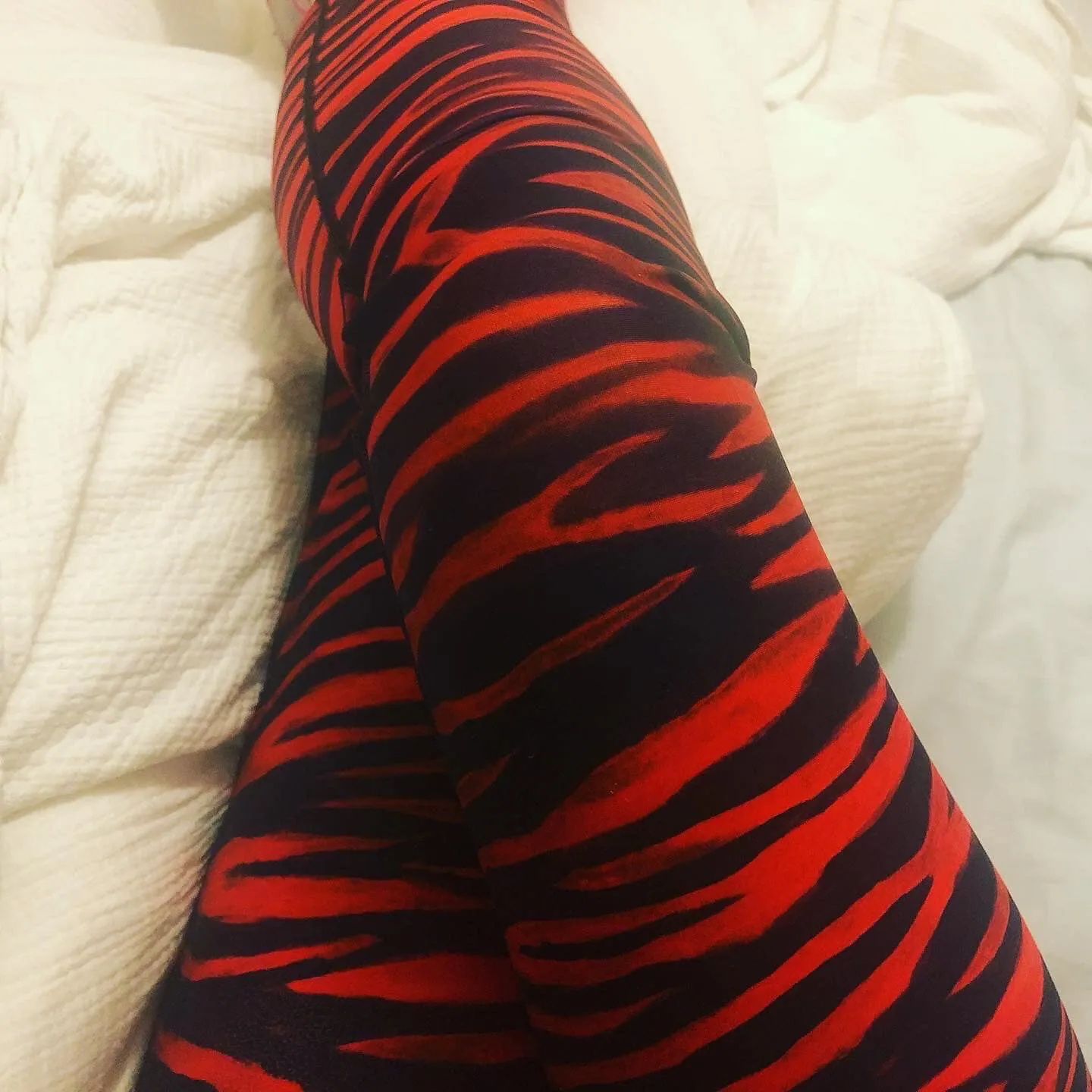 Red Tiger Women's Yoga Leggings, Red Black Tiger Striped Animal Print Gym Tights-Made in USA/EU