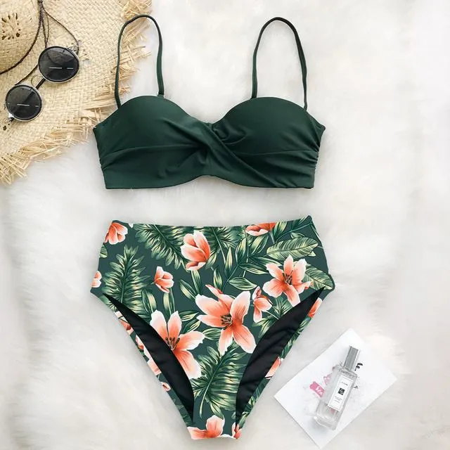 Women's Two-piece Floral Print Swimsuit