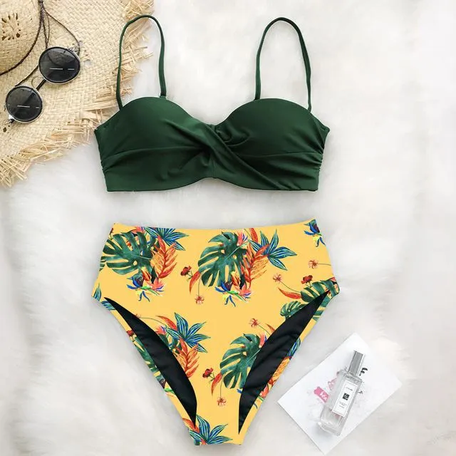 Women's Two-piece Floral Print Swimsuit